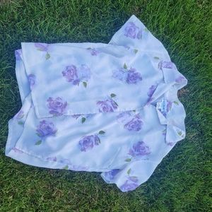 Vintage Floral blouse - t-shirt length - BARELY WORN LIKE NEW